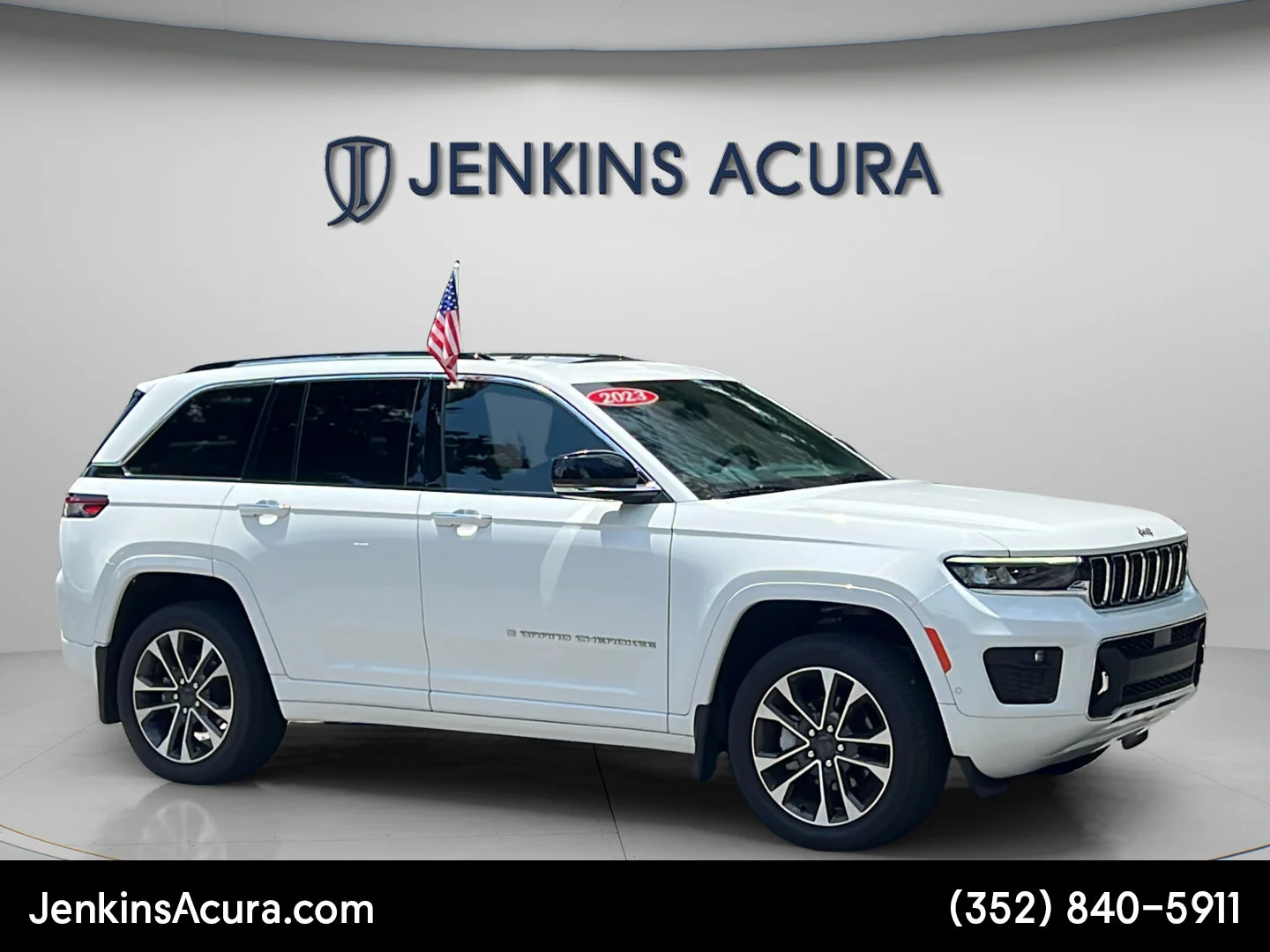 Used 2023 Bright White Clearcoat Jeep Overland image 1
