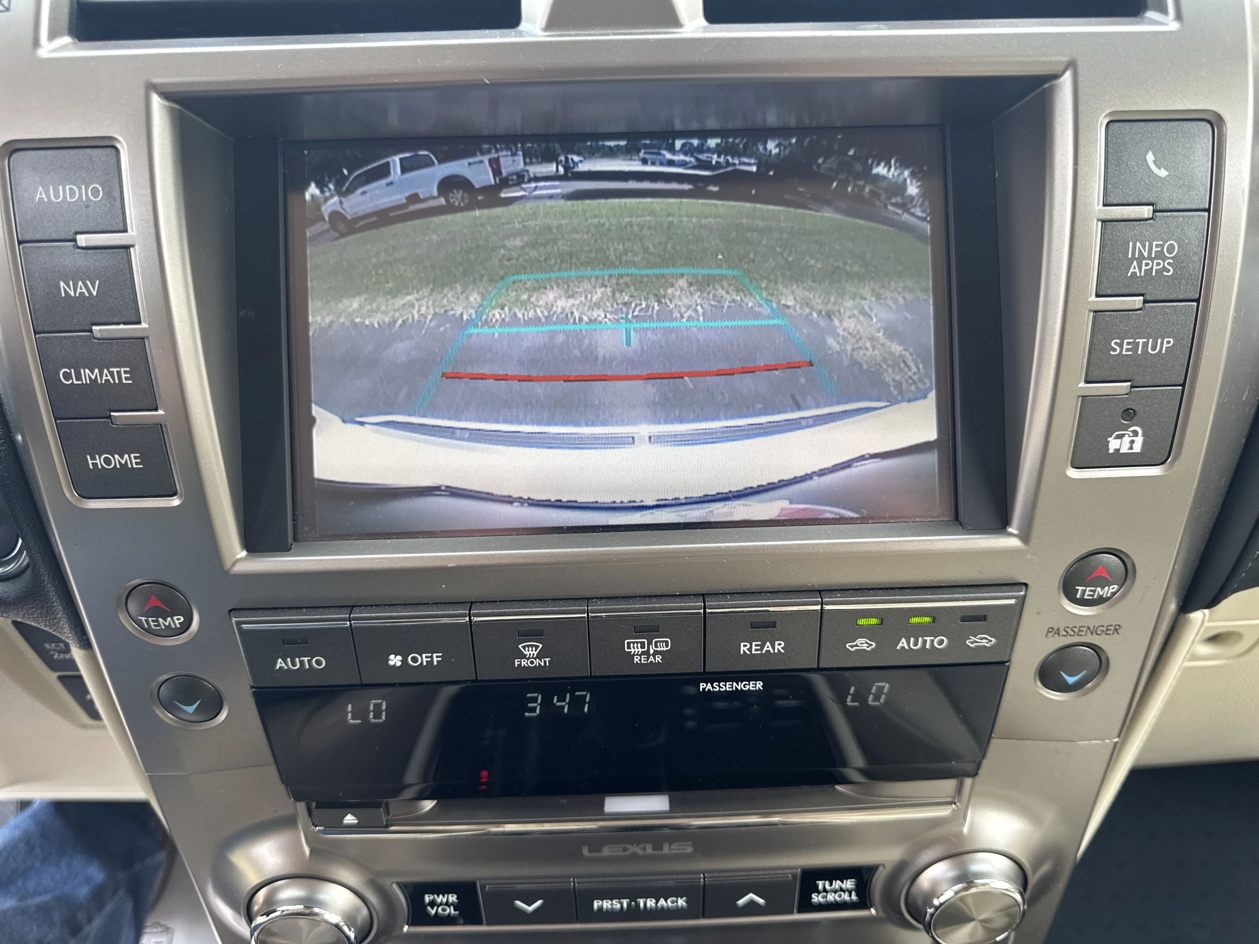 Used 2021 Starfire Pearl Lexus 460 image 20