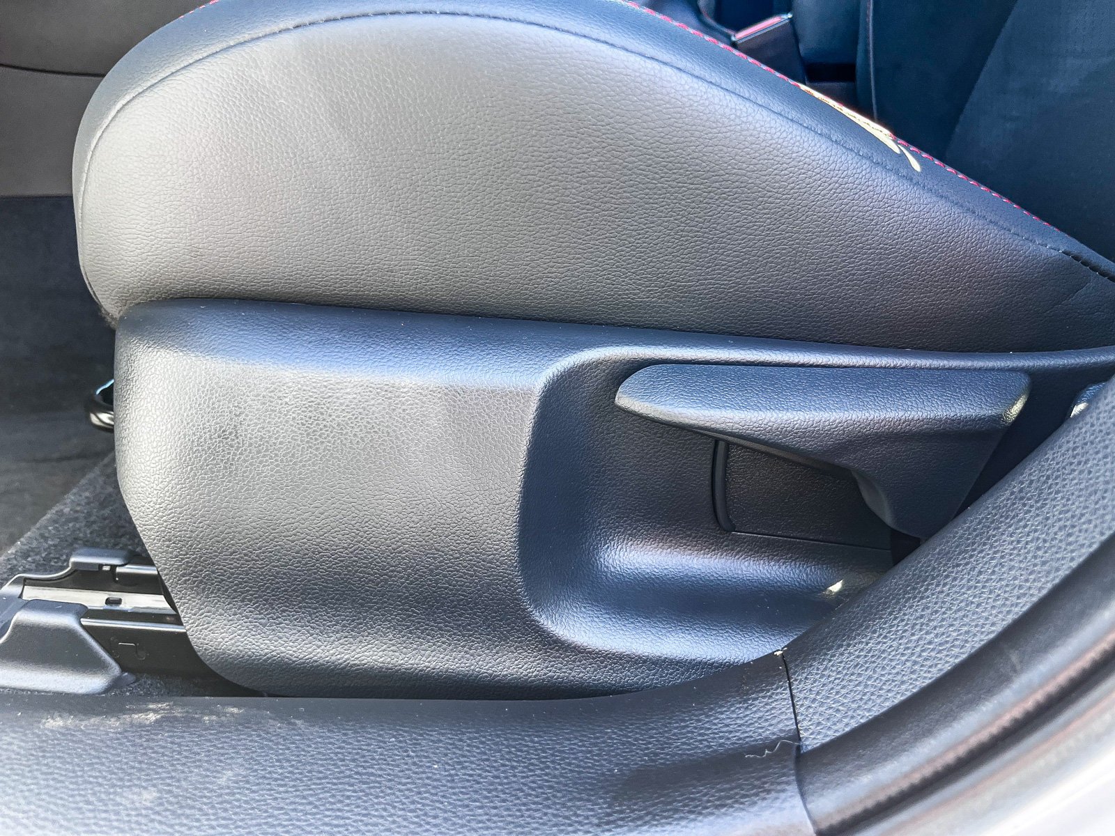 2026 Toyota GR Corolla Premium Plus - Photo 33