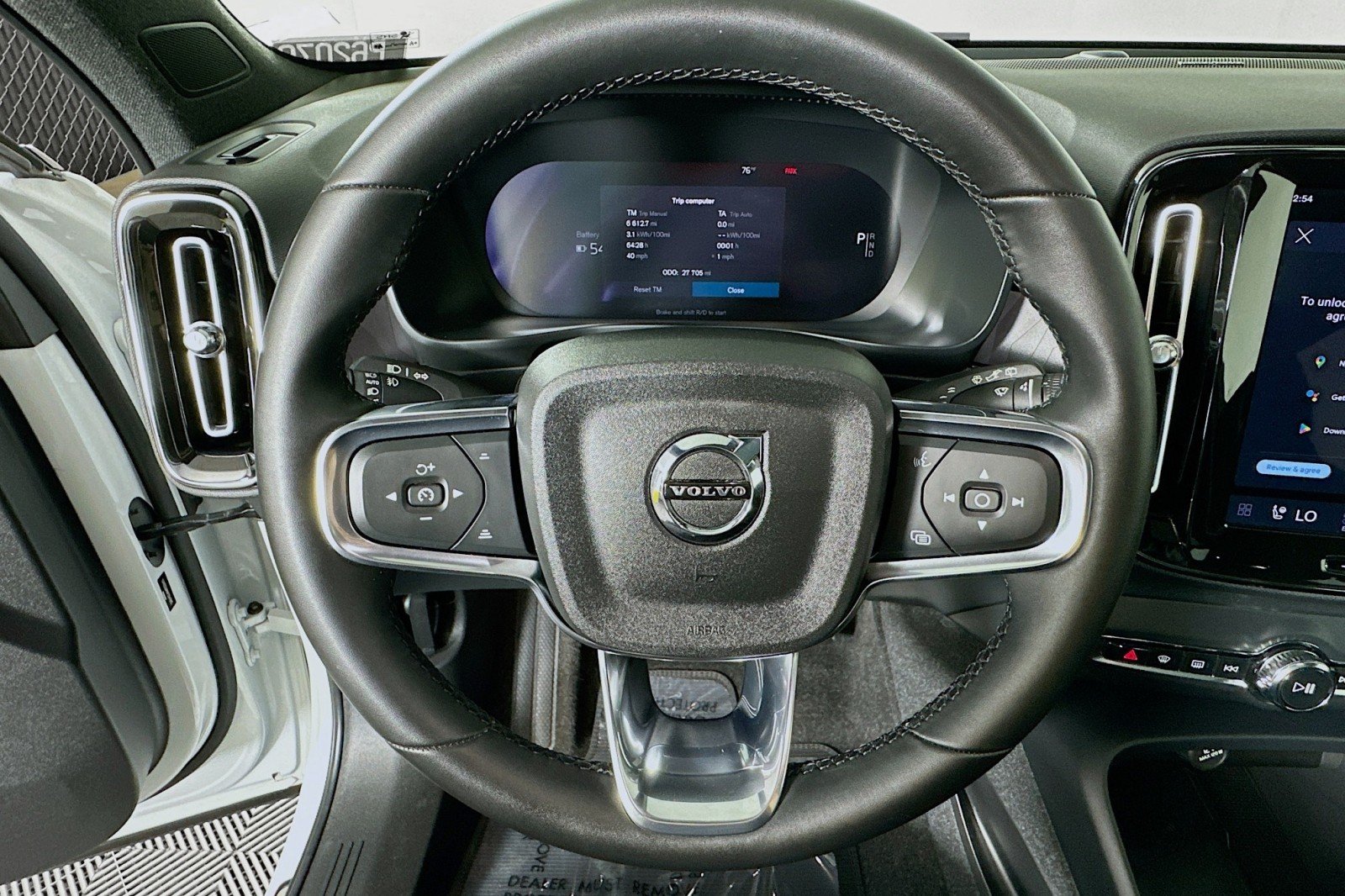 Used 2023 Crystal White Metallic Volvo Ultimate image 19