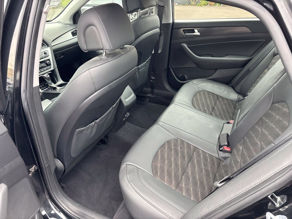 Used 2017 Black Hyundai Sport image 24