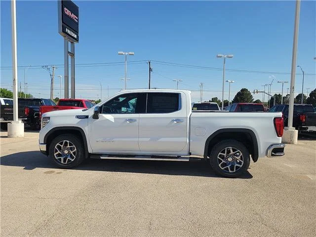 New 2026 Summit White GMC SLT image 2