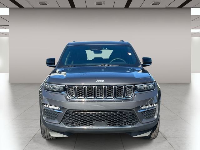 Used 2025 Gray Jeep Limited image 9
