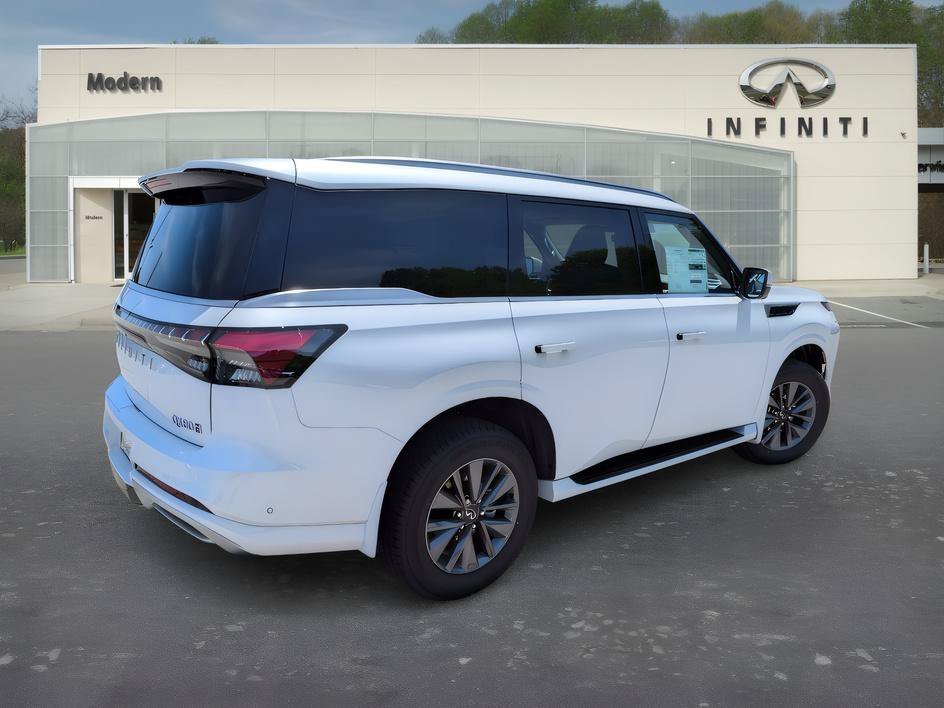 Used 2026 Radiant White INFINITI PURE image 5
