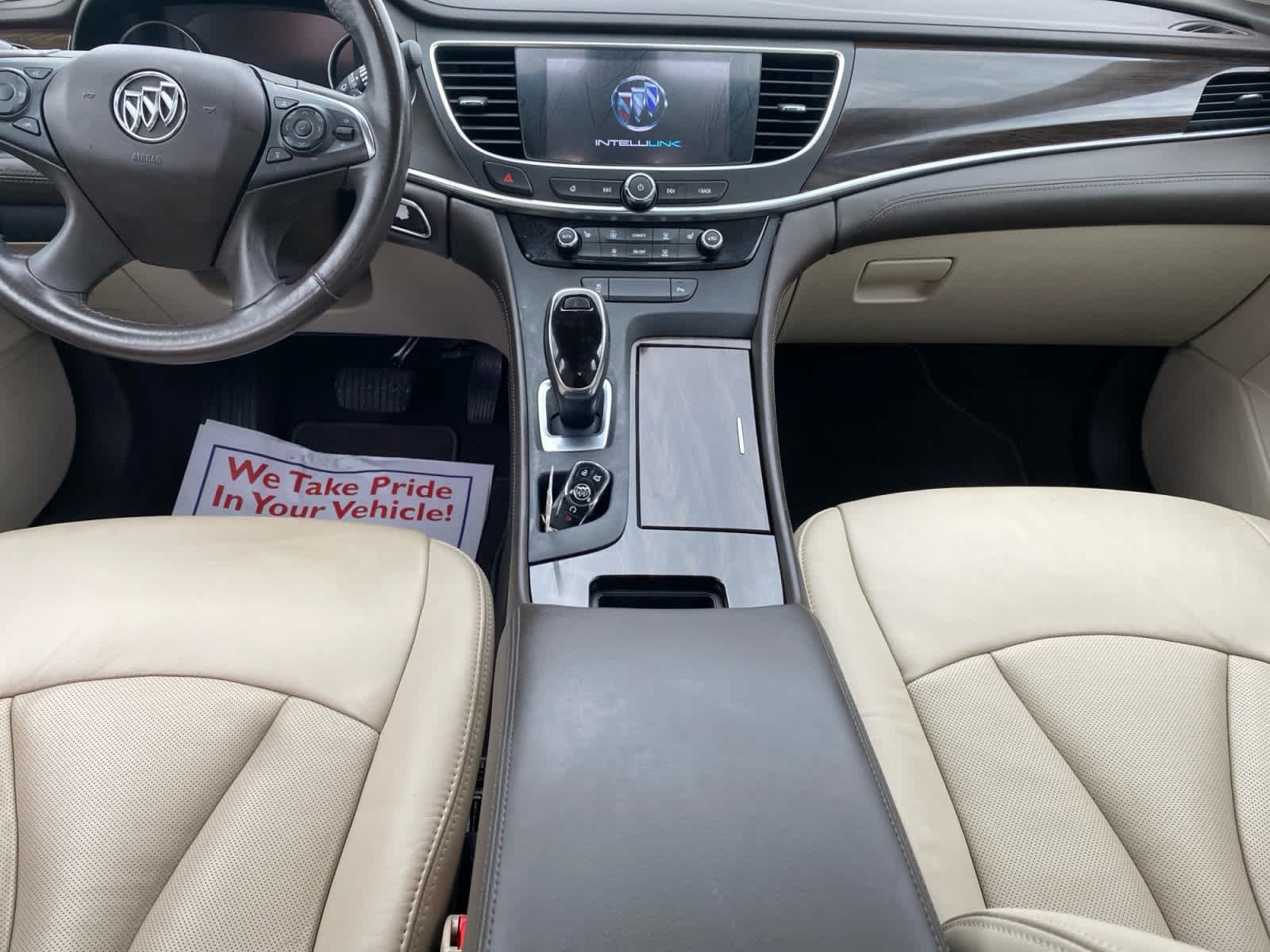 Used 2017 Pepperdust Metallic Buick Essence image 19