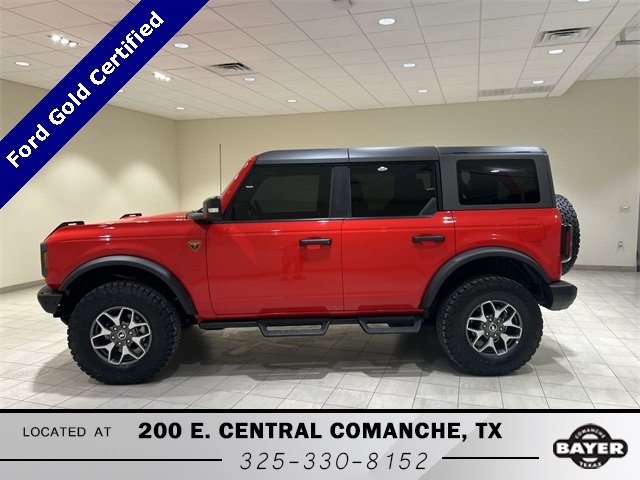 2024 Ford Bronco Badlands photo 2