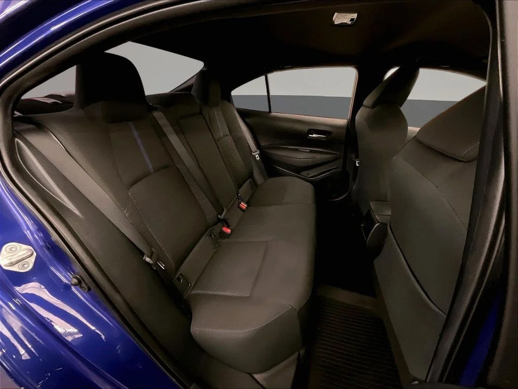 Used 2020 Blue Toyota SE image 31