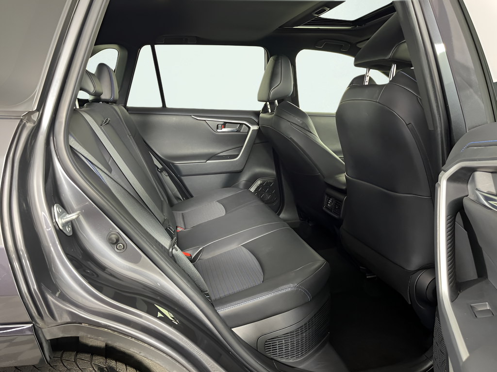 2019 Toyota RAV4 XSE - Photo 14