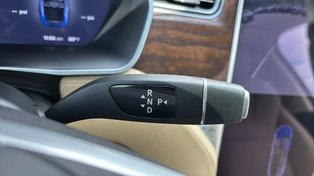 Used 2017 Blue Tesla 90D image 29