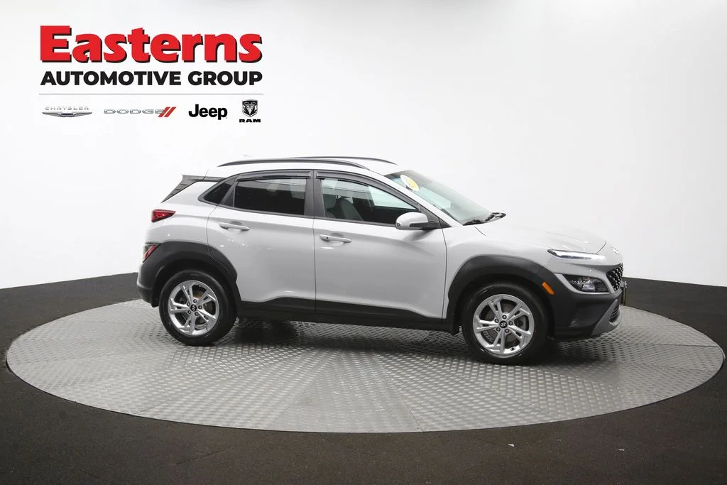 Used 2022 Silver Hyundai SEL image 46