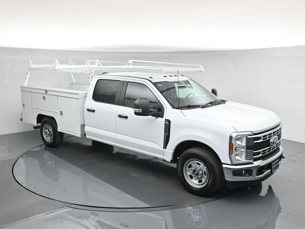 New 2026 White Ford XL image 43