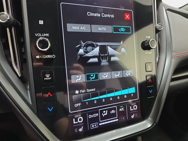 Used 2022 Silver Subaru Limited image 22