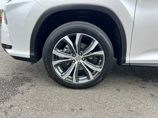 Used 2017 Eminent White Pearl Lexus RX 350 image 27