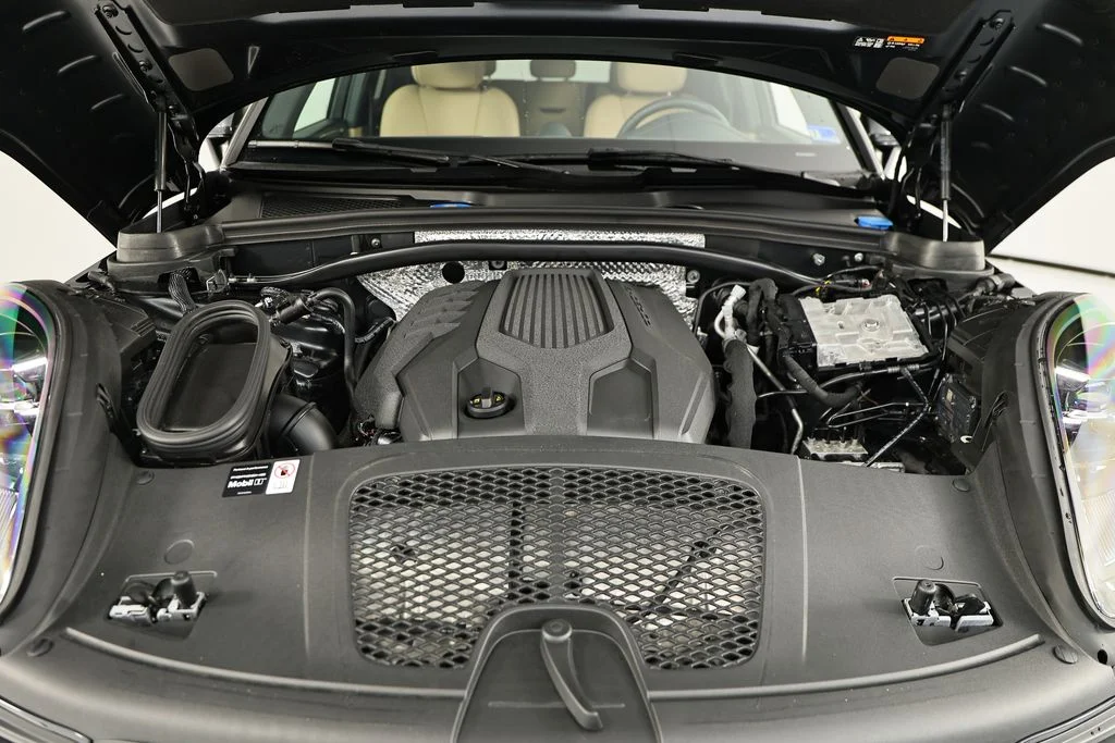 Used 2026 Gray Porsche  image 33