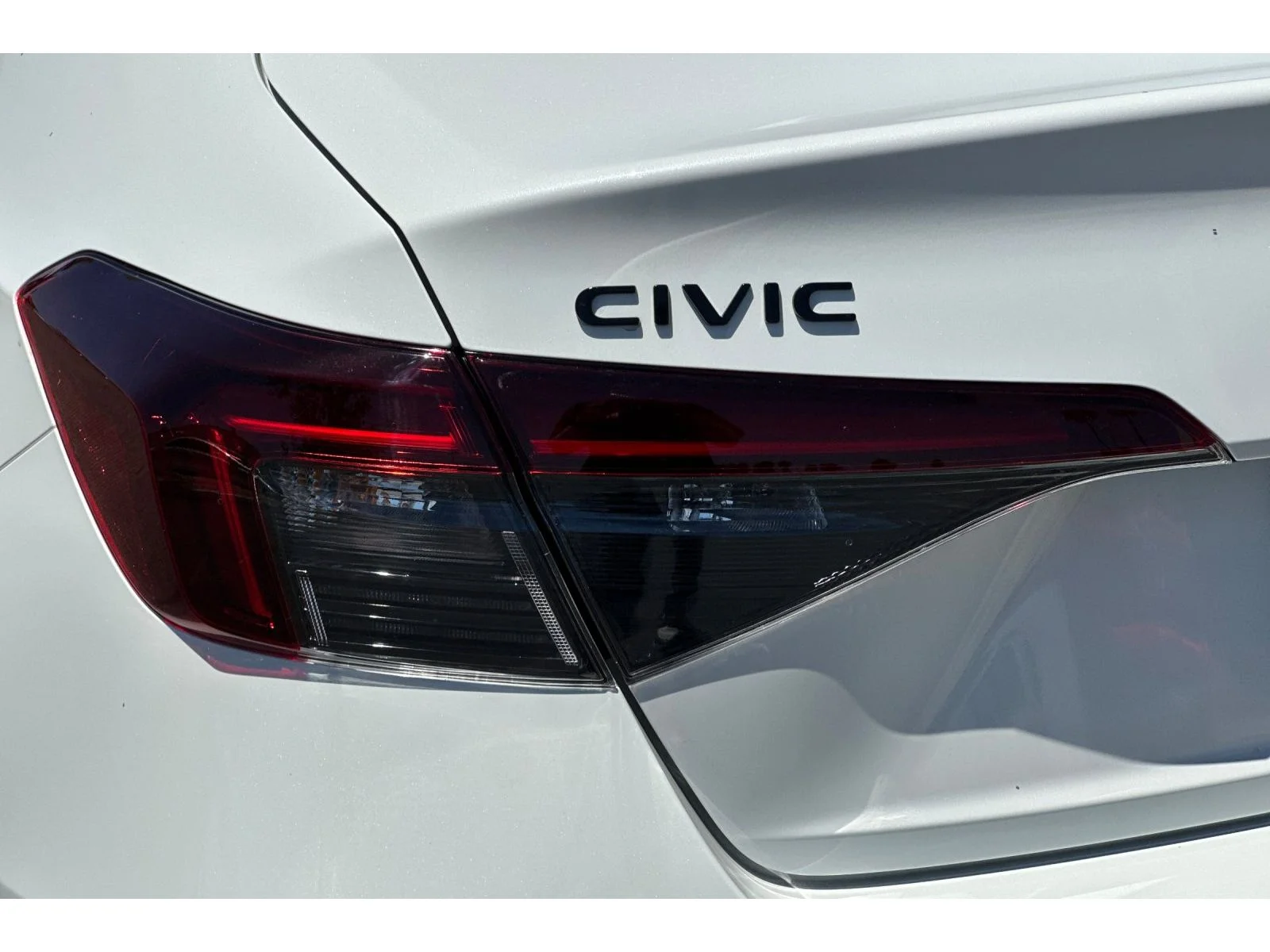 New 2026 Platinum White Pearl Honda Sport Touring image 30