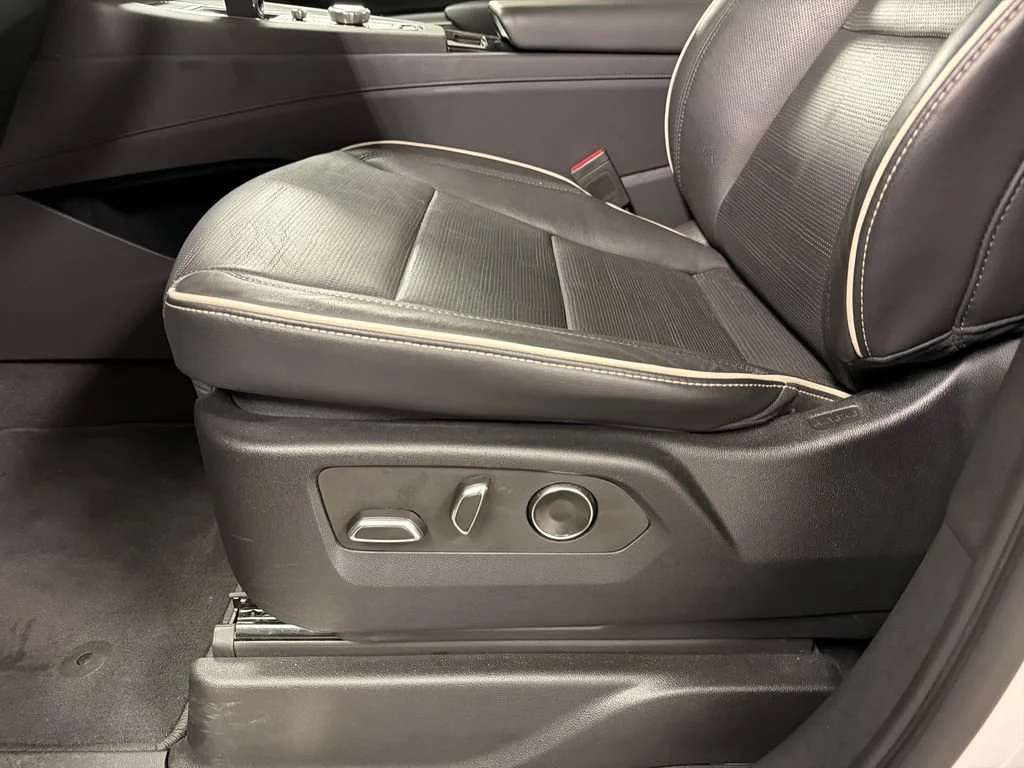 2023 Cadillac Escalade Sport - Photo 26