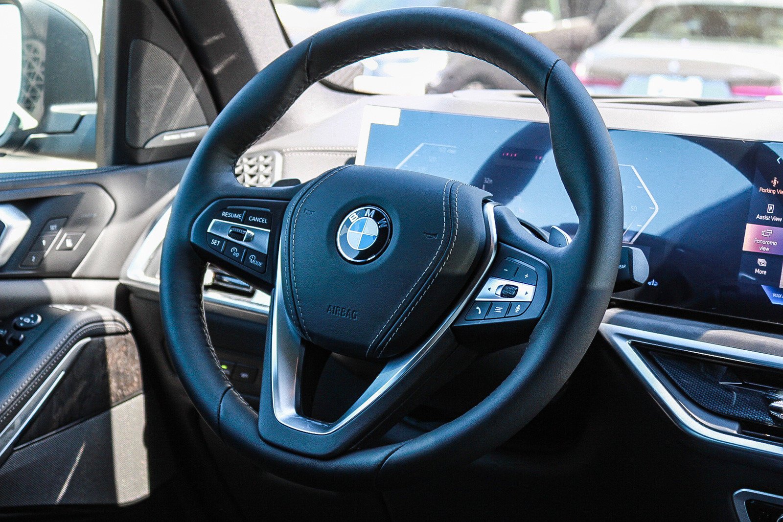 New 2026 Dravit Grey Metallic BMW xDrive40i image 15