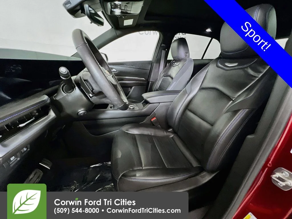 Used 2025  Cadillac Sport image 25