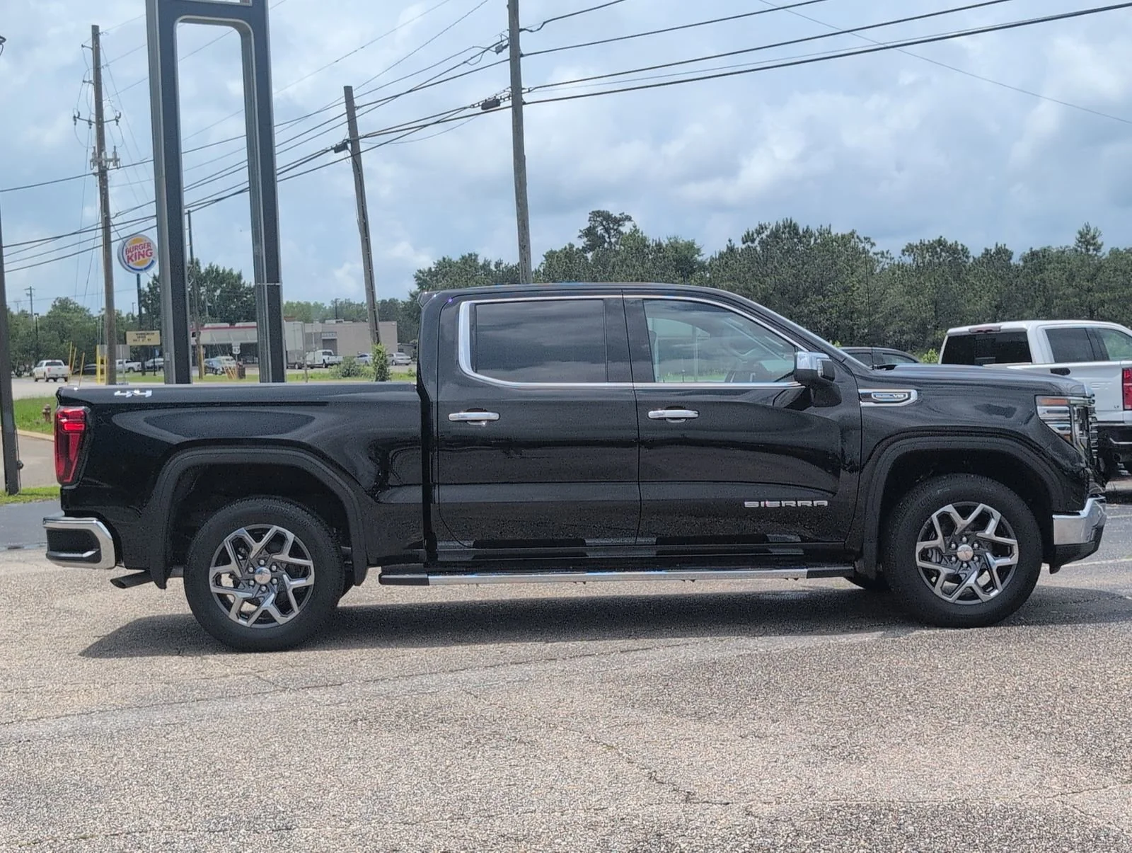 New 2026 Onyx Black GMC SLT image 8