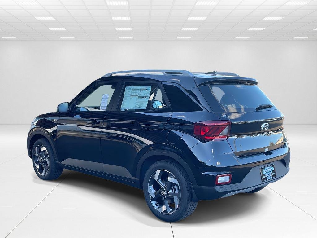New 2026 Black Hyundai SEL image 5