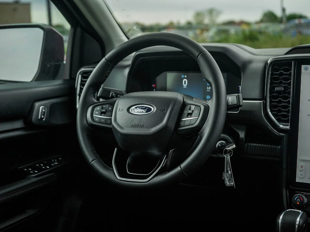 New 2026 Marsh Gray Ford XLT image 13