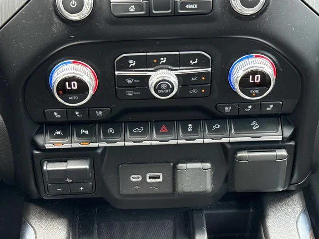 Used 2021 Blue GMC Denali image 19