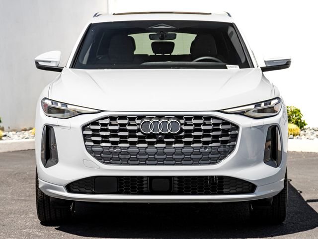 Used 2025 Glacier White Audi 2.0T Premium Plus image 3