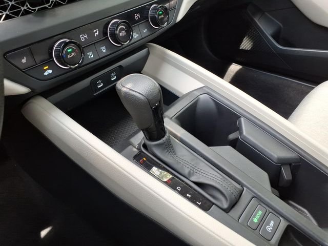 Used 2024 Red Honda EX image 18