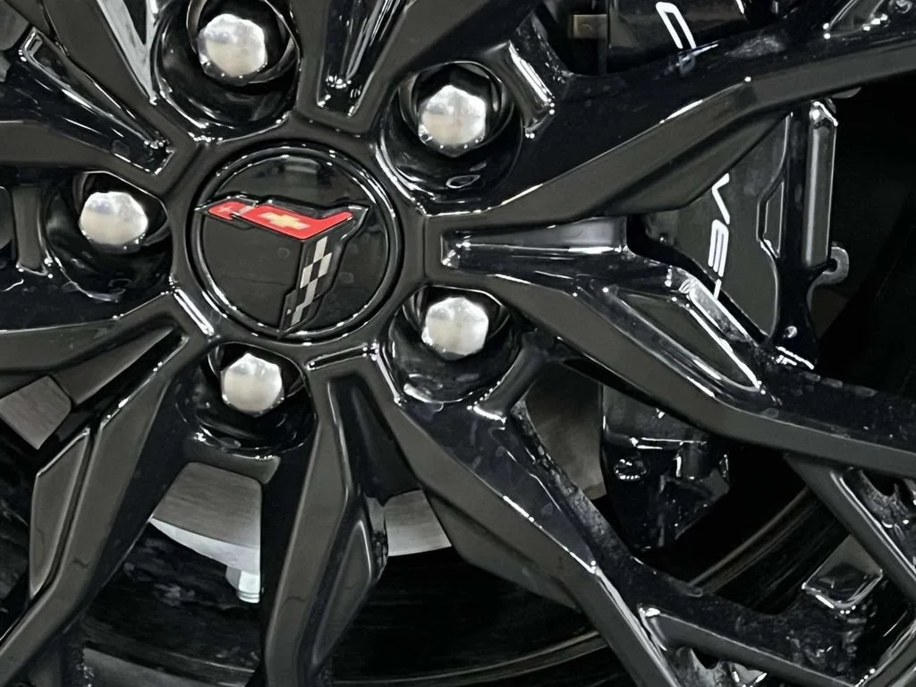 2027 Chevrolet Corvette 1LT - Photo 11