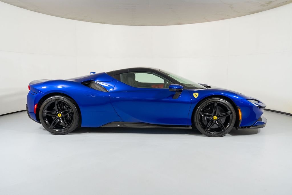 Used 2022 Blue Ferrari  image 20