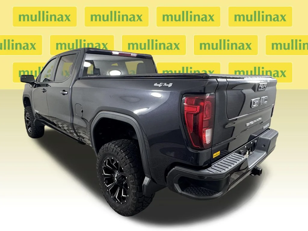 Used 2022  GMC Elevation image 8