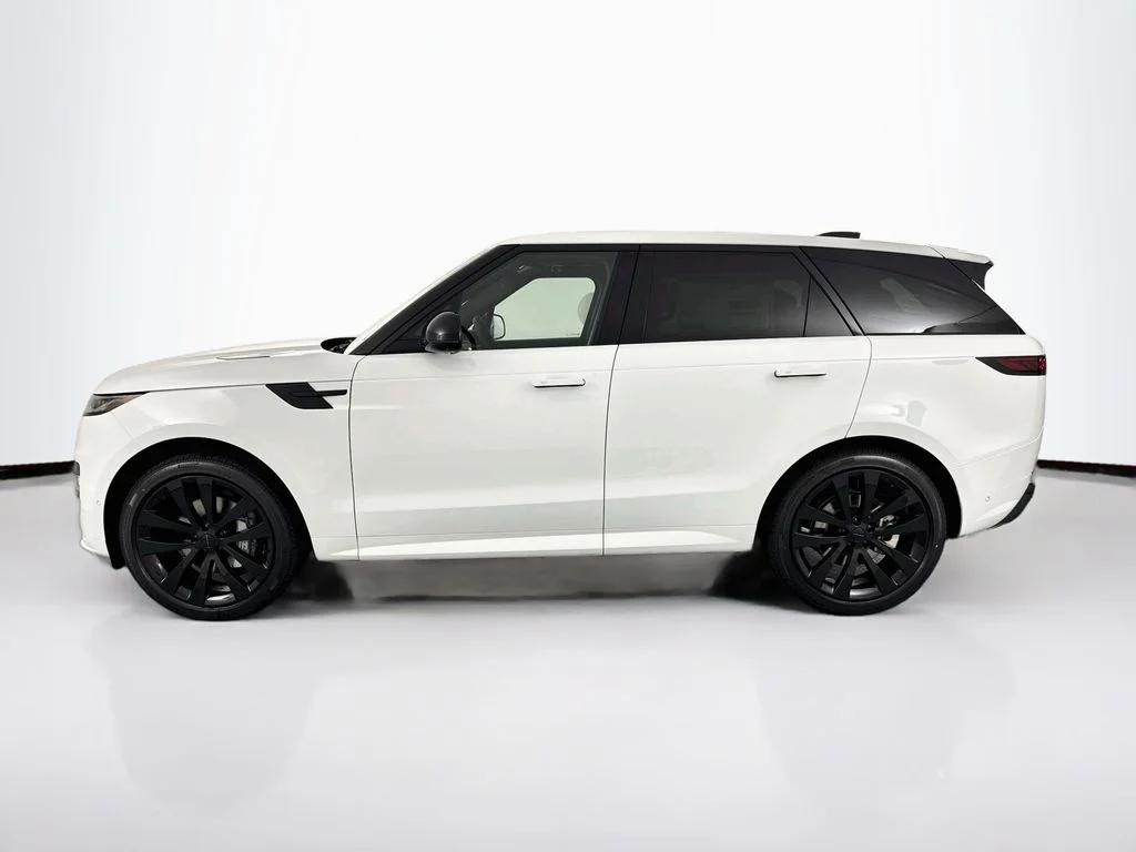 New 2026 Fuji White Land Rover Dynamic SE image 8