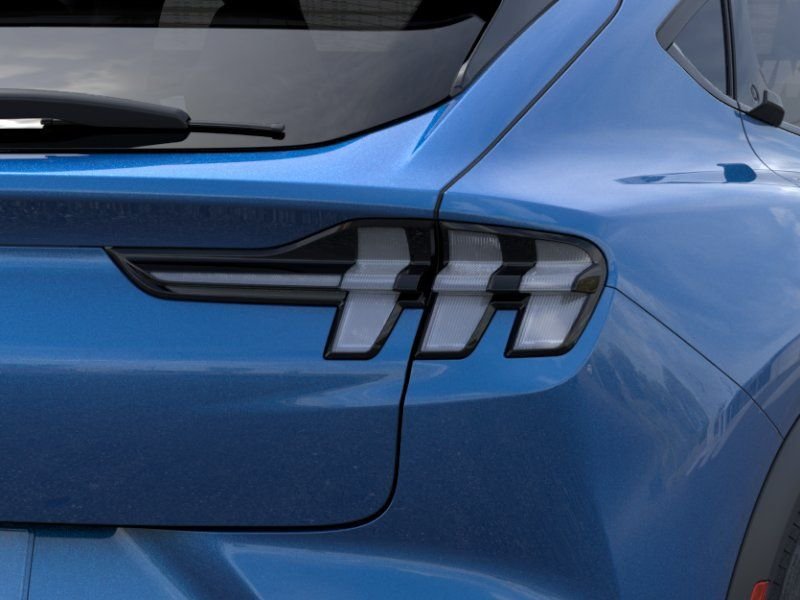 New 2026 Velocity Blue Metallic Ford Select image 21