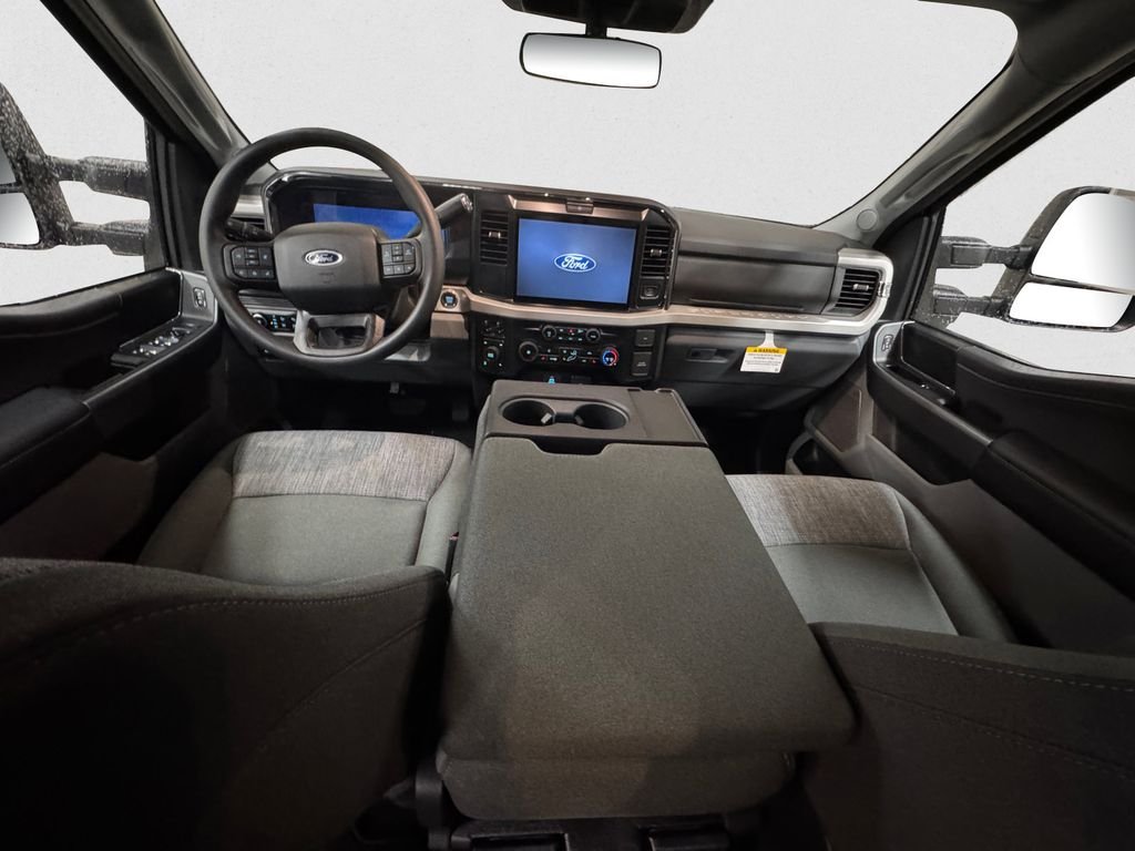 2026 Ford F-250 Super Duty XLT - Photo 10