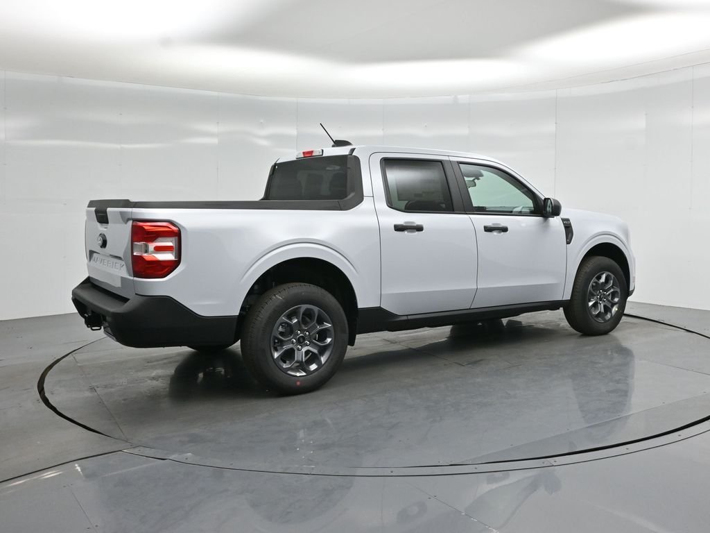 New 2026 Space White Metallic Ford XLT image 20