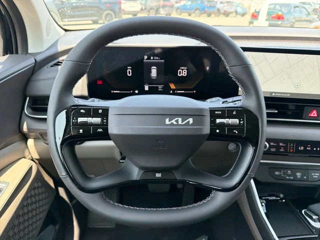 2027 Kia Carnival EX - Photo 10