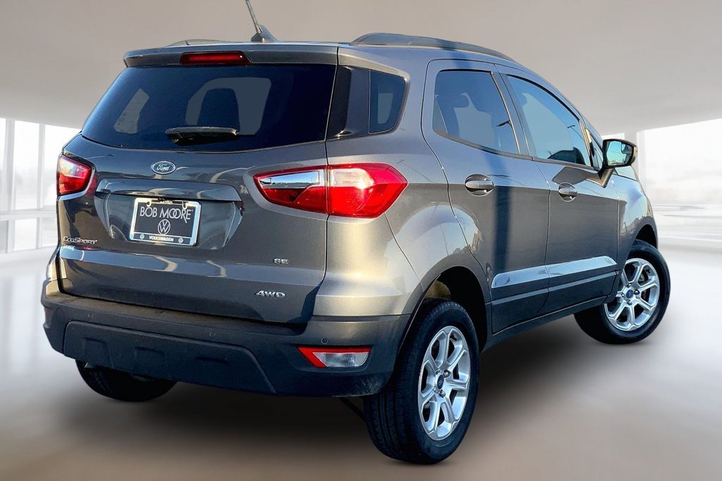 Used 2018 Smoke Metallic Ford SE image 2