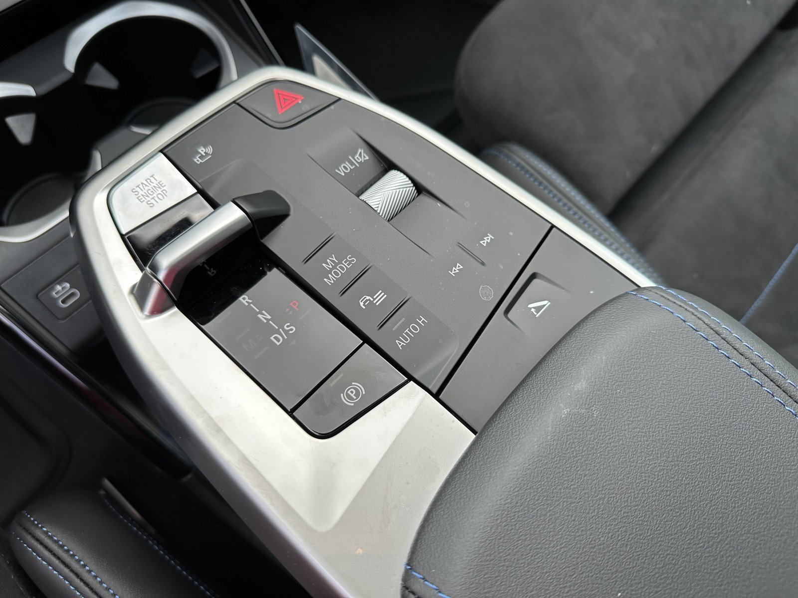 2026 BMW X1 M35i - Photo 24