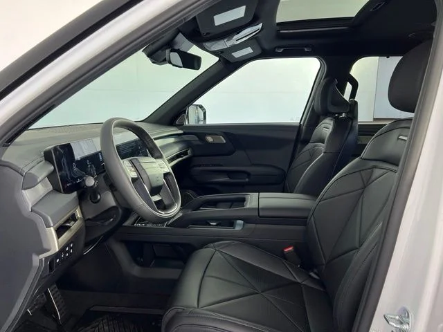 New 2027 White Kia SX image 10