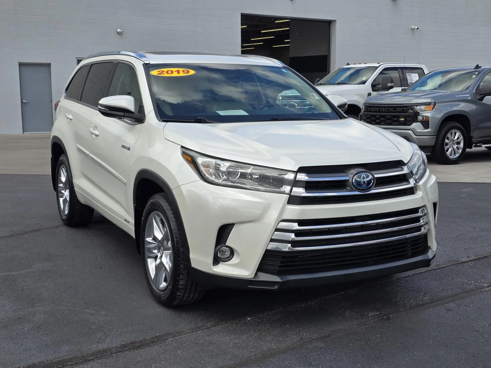Used 2019 White Toyota Limited image 1