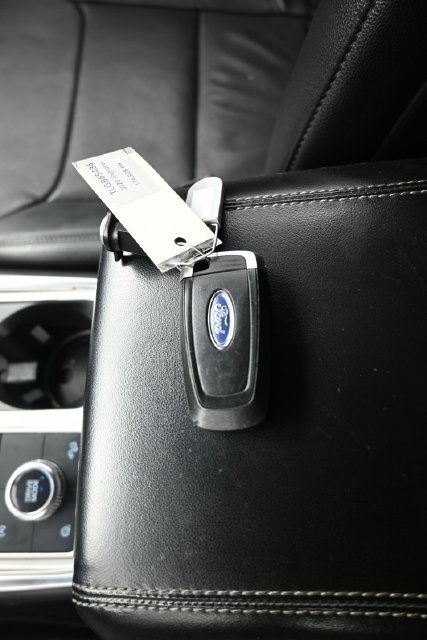 Used 2020 Oxford White Ford Limited image 9