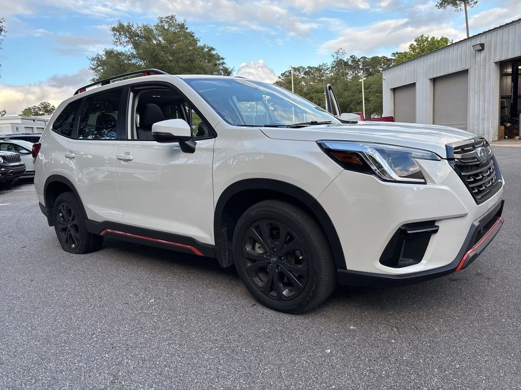 2023 Subaru Forester Sport's photo