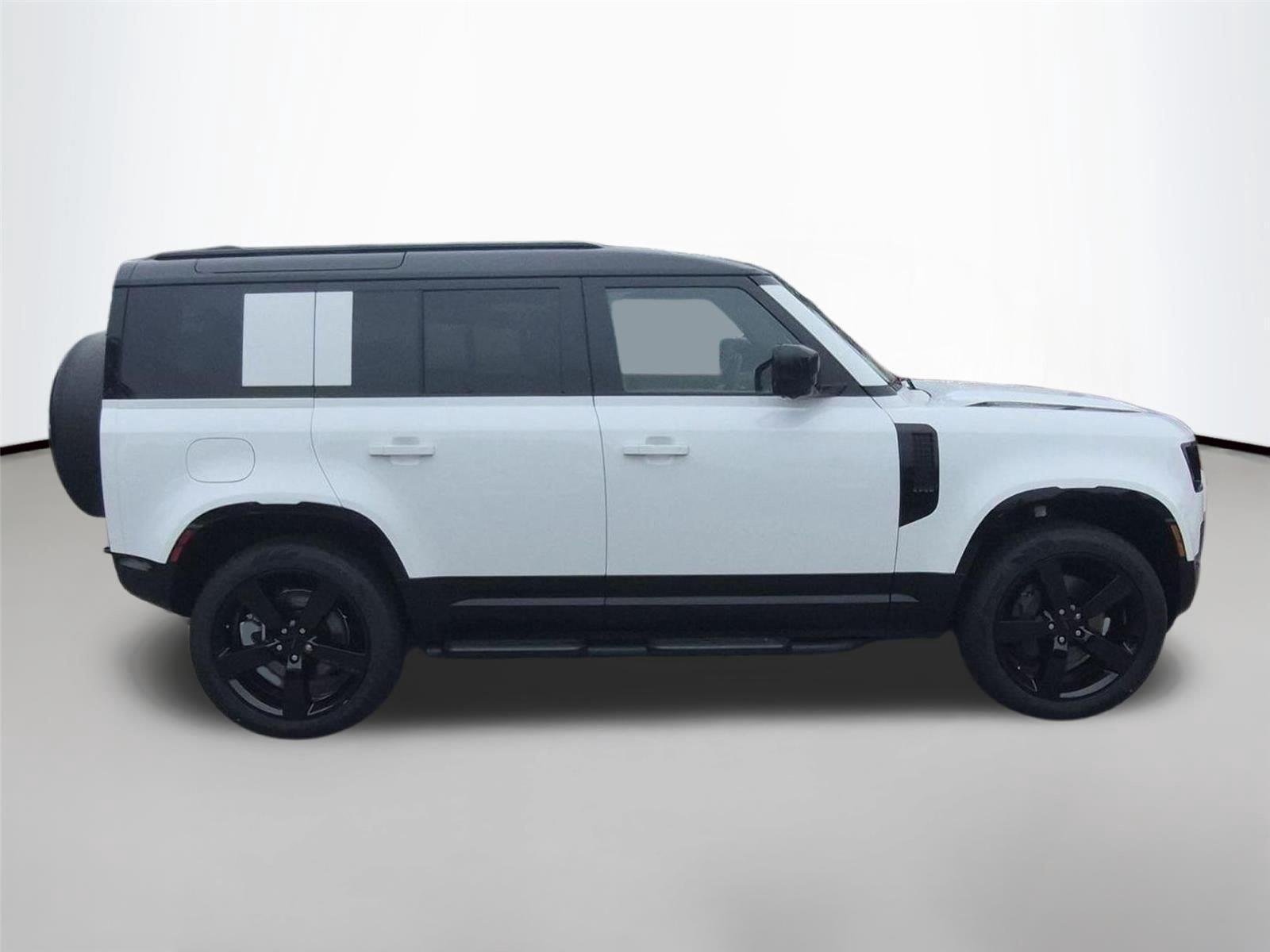 New 2026 Fuji White Land Rover X-Dynamic SE image 6