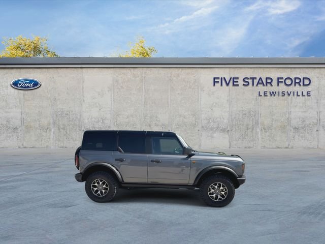 Used 2024 Gray Ford Badlands image 9