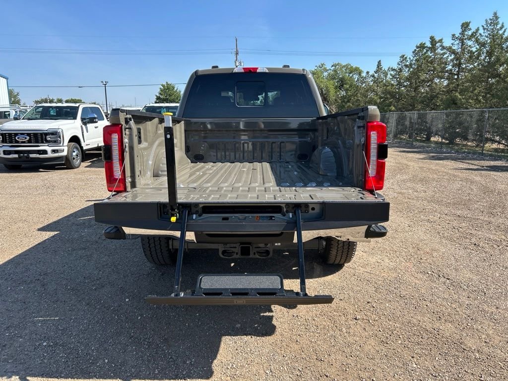 New 2026 Marsh Gray Ford King Ranch image 6