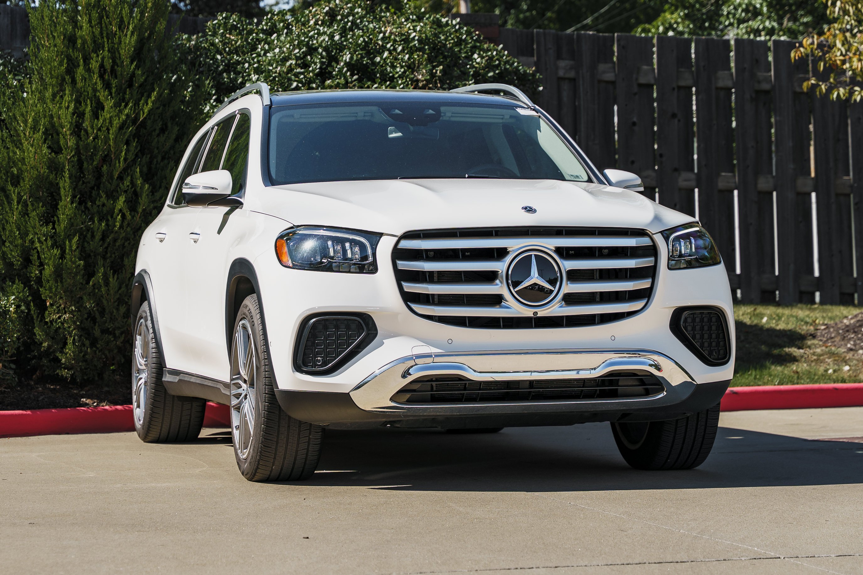 2025 Mercedes-Benz GLS