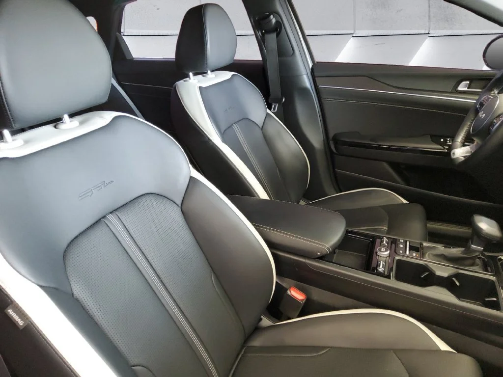Certified Used 2025 Gray Kia GT-Line image 14