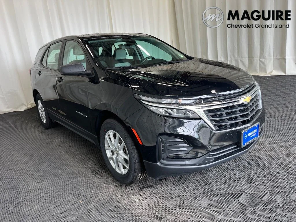 Used 2023 Black Chevrolet LS image 28