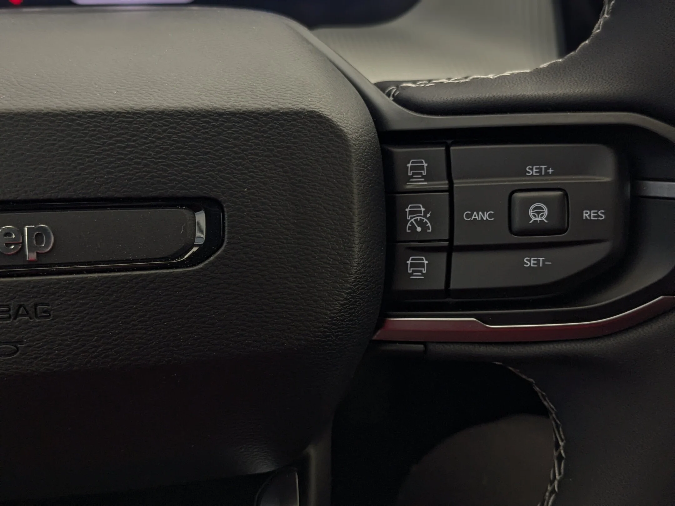 New 2026 White Jeep Limited - - Hybrid - Tech Grp - Uconnect 5 NAV - 9 Spkr Audio - Mopar Interior Pkg & More! image 18