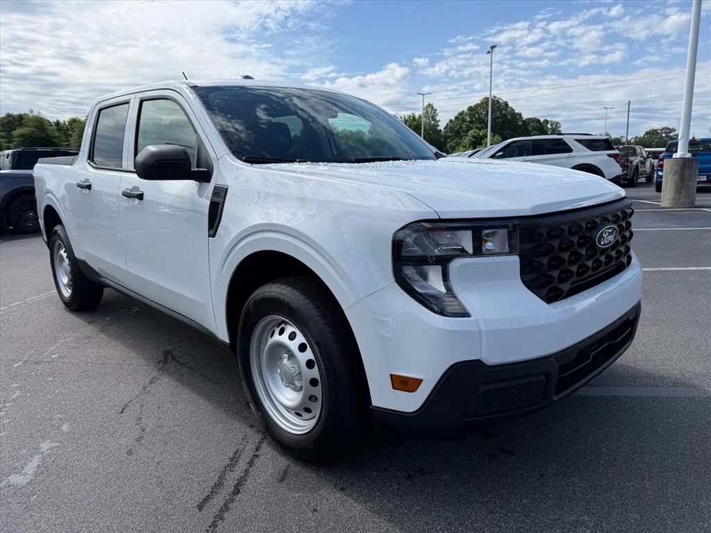 New 2026 Oxford White Ford XL image 3